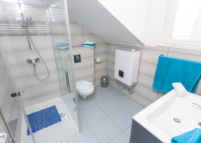 Luxury Marhella & Jakov *