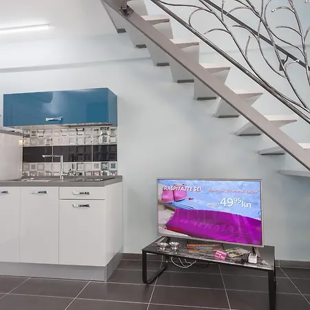 Luxury Marhella & Jakov